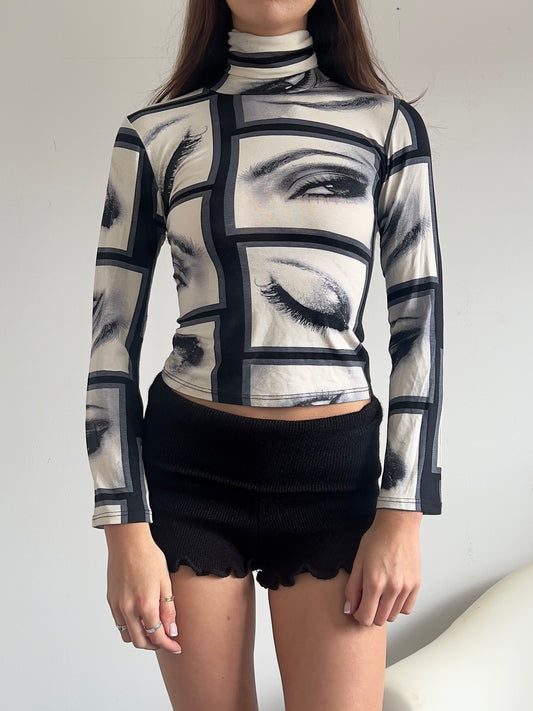 90s Eye Graphic Long Sleeve - Size XS