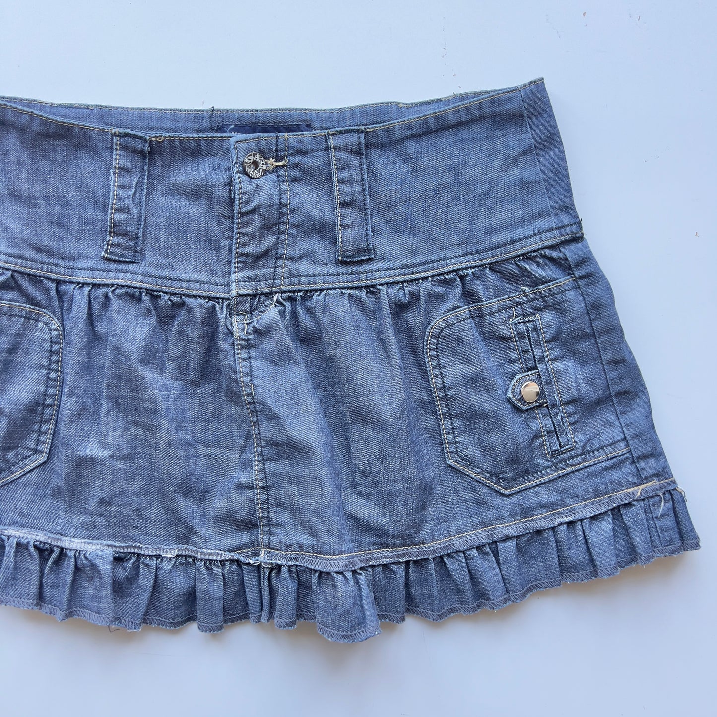 00s Denim Ruffle Mini Skirt - Size L