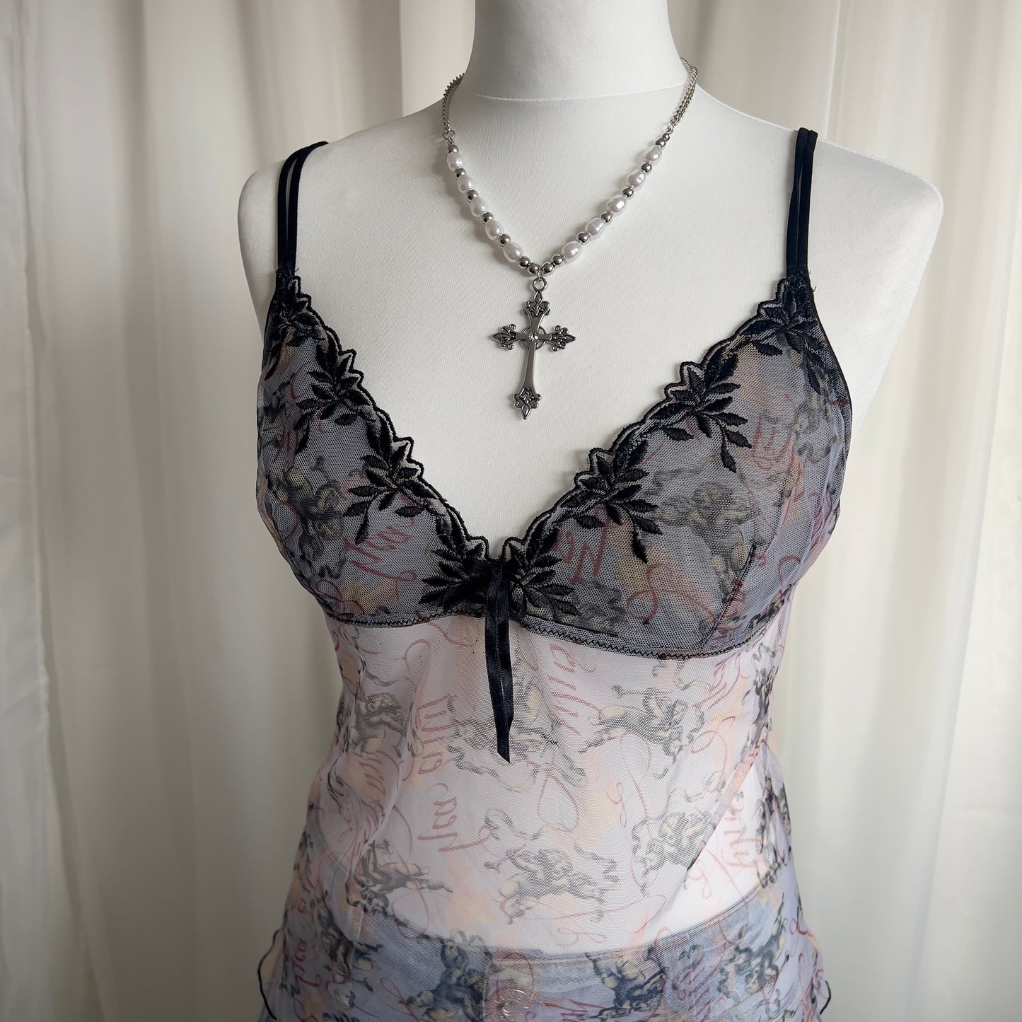 00s Mesh Lace Cami - Size M