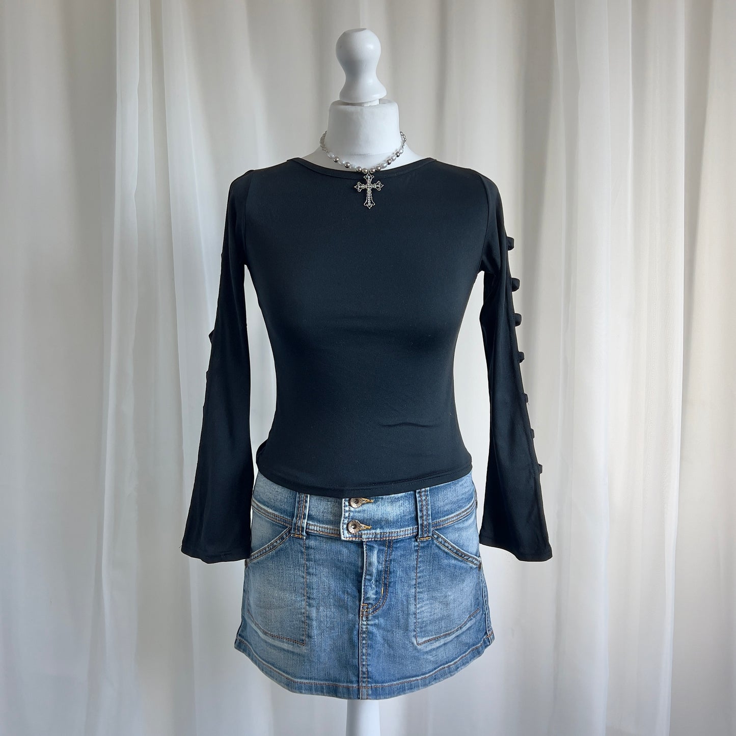 90s Cut Out Flared Sleeve Top - Size XS