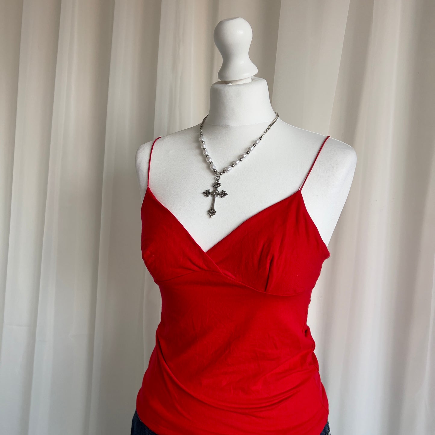 00s Basic Cami - Size M