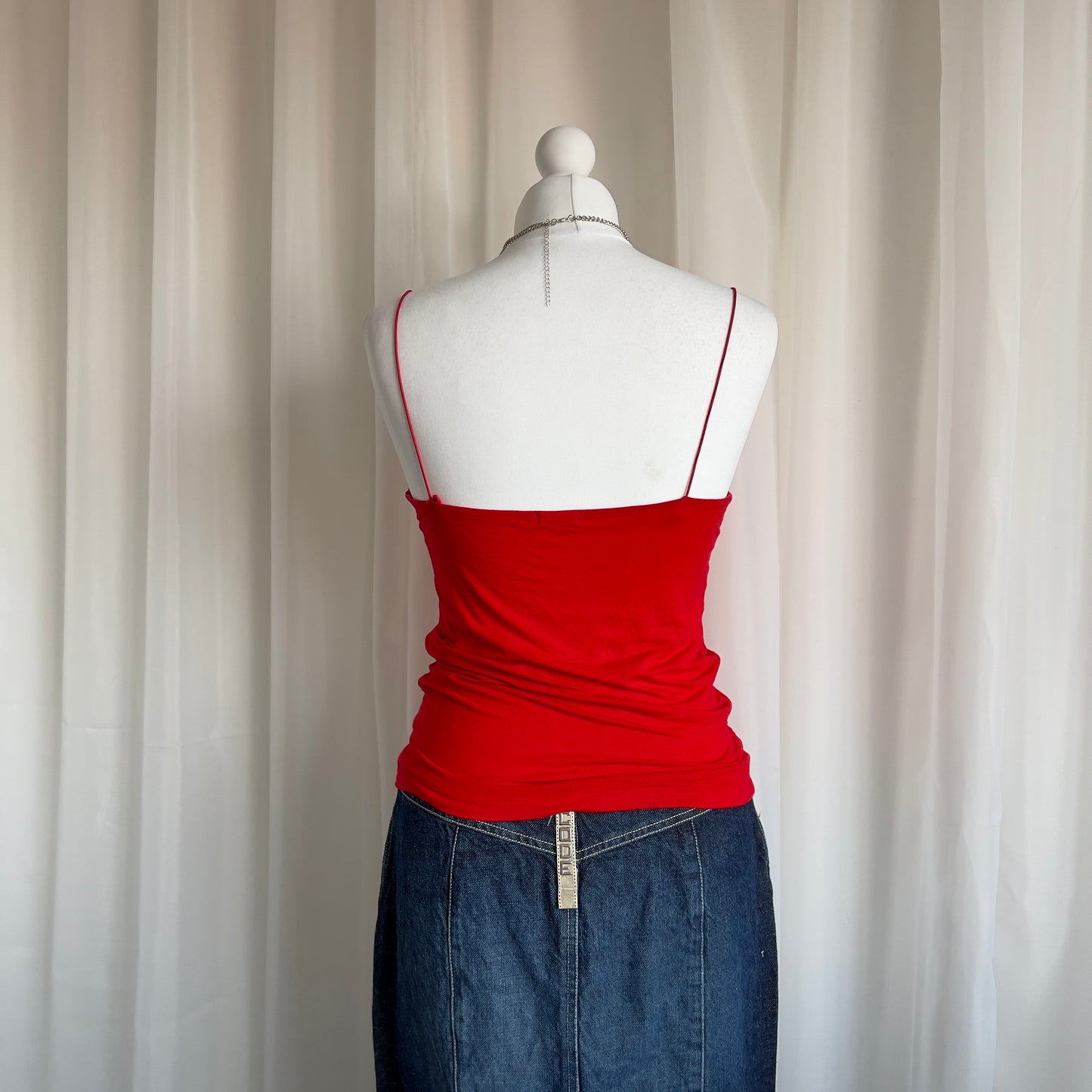 00s Basic Cami - Size M