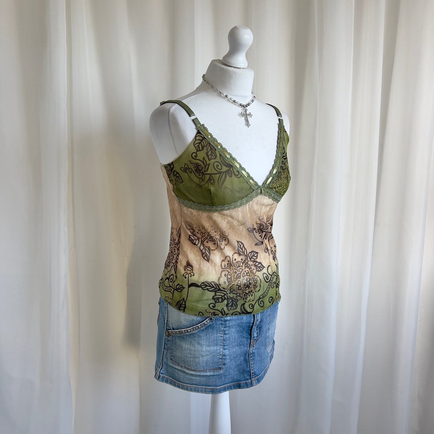 90s Mesh Lace Cami - Size M