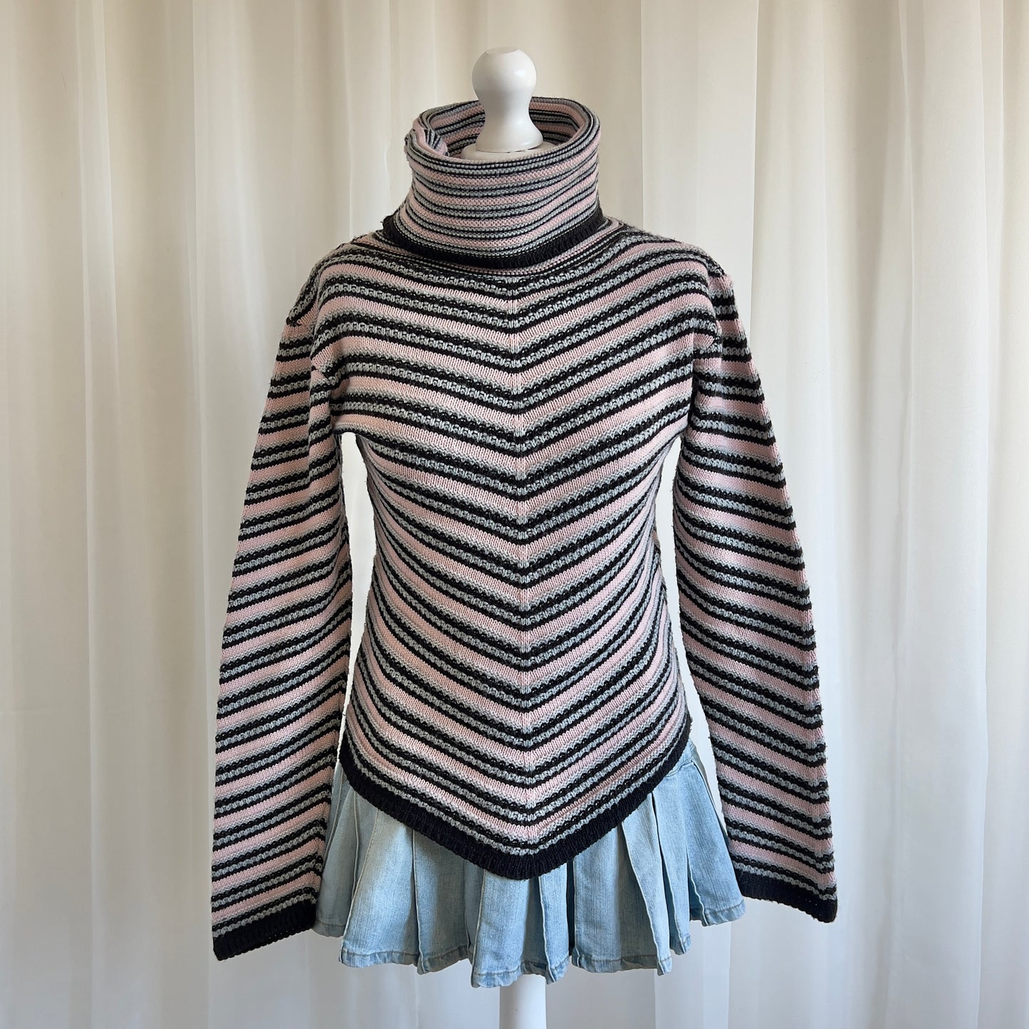 00s Striped Chunky Knit Roll Neck Jumper - Size M