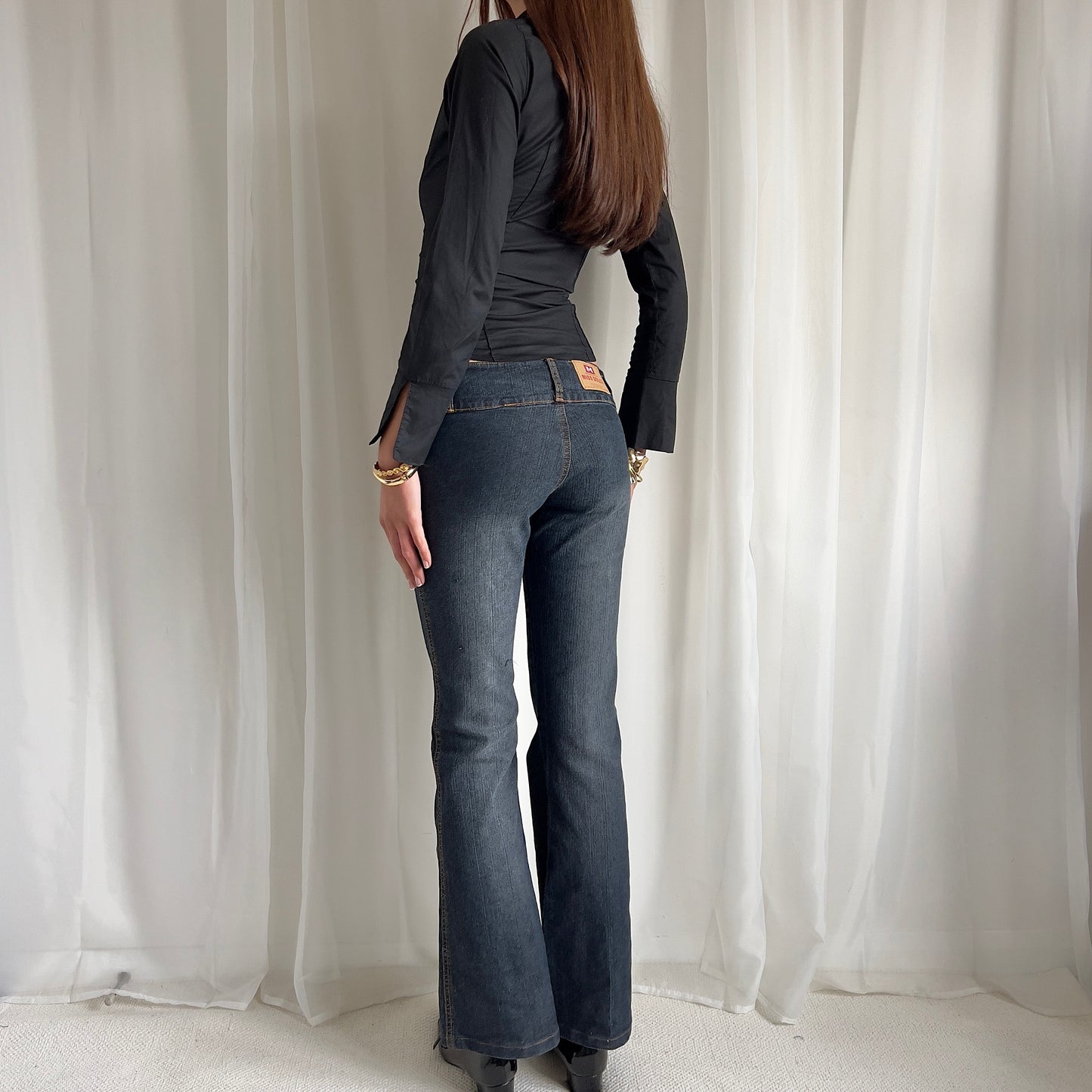 00s Low Rise Flared Jeans - Size S