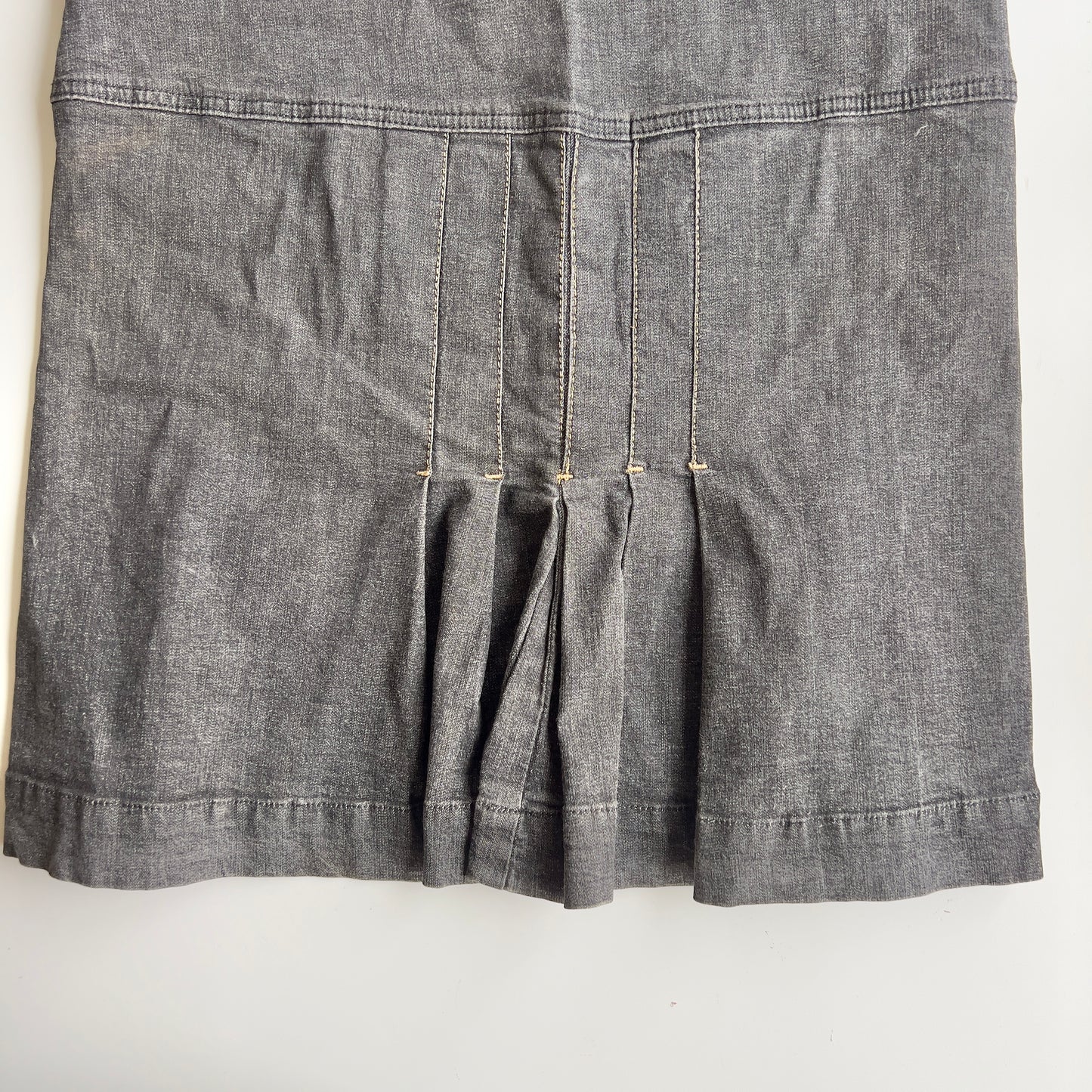 00s Denim Pleated Midi Skirt - Size L