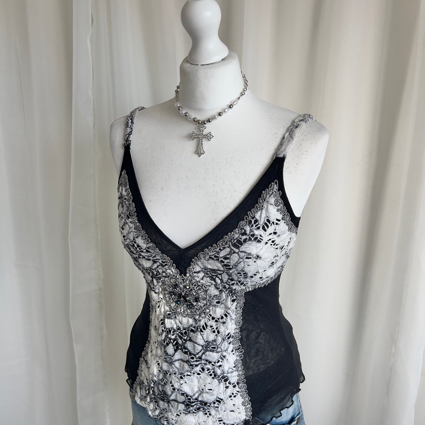 90s Mesh Lace Cami - Size M