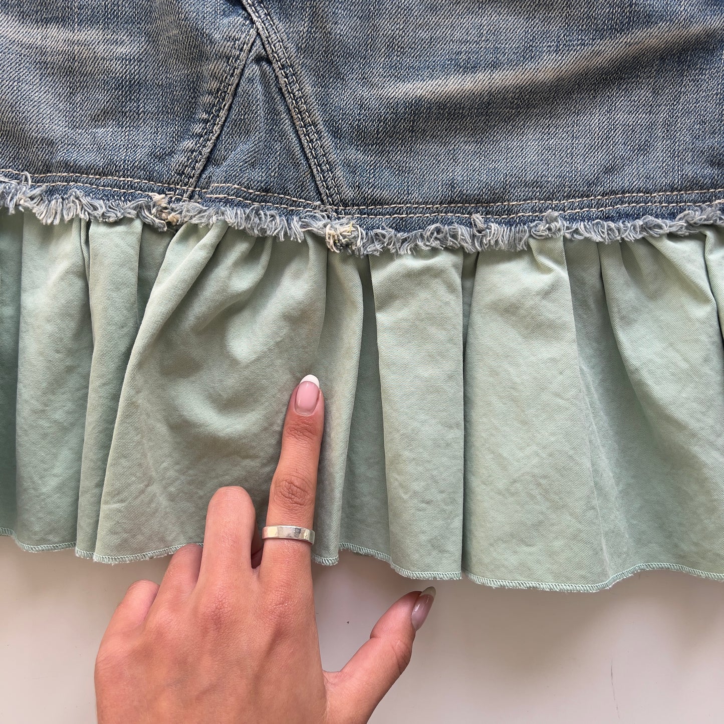 00s Killah Denim Ruffle Lace Mini Skirt - Size S