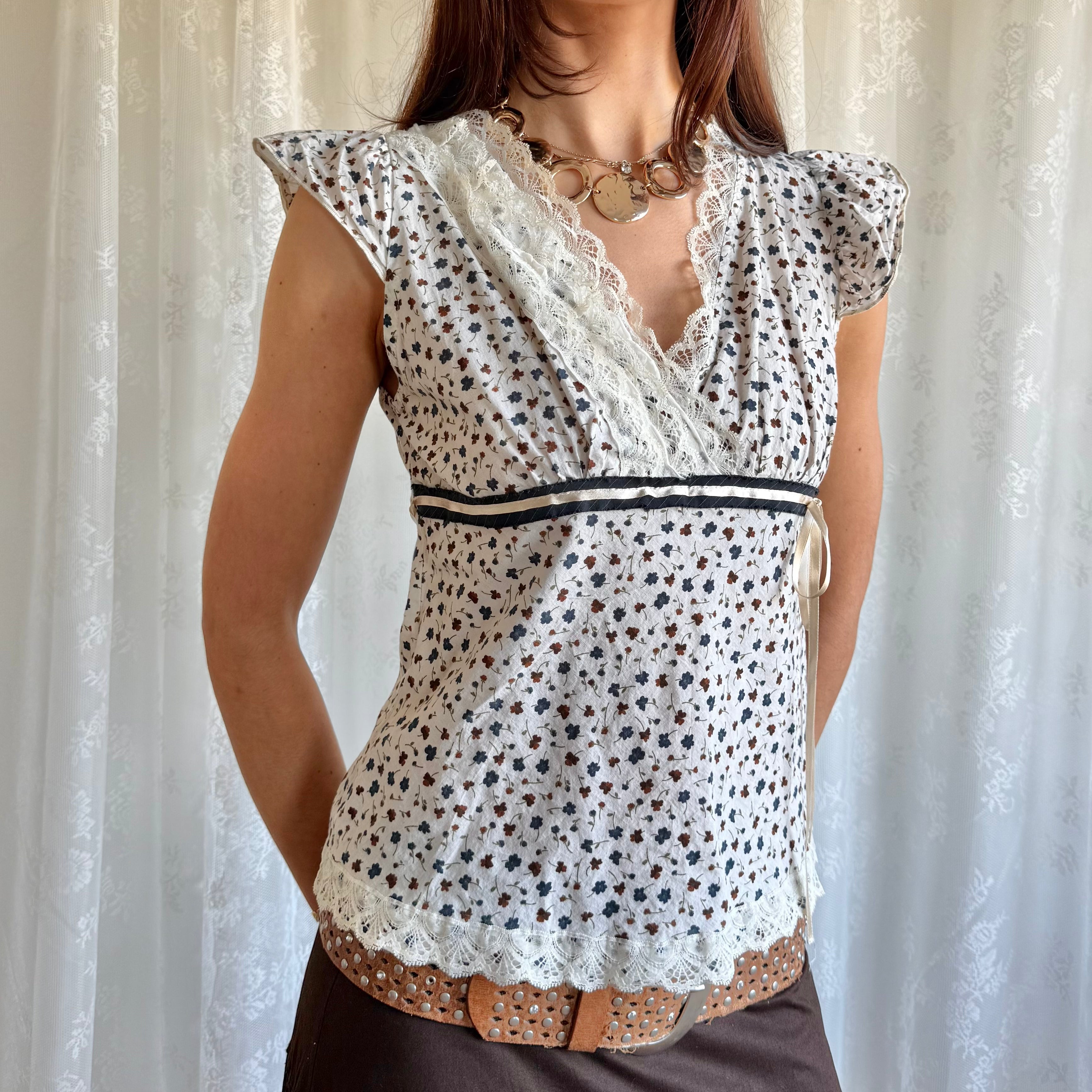 Floral Lace Crop Top - Size S