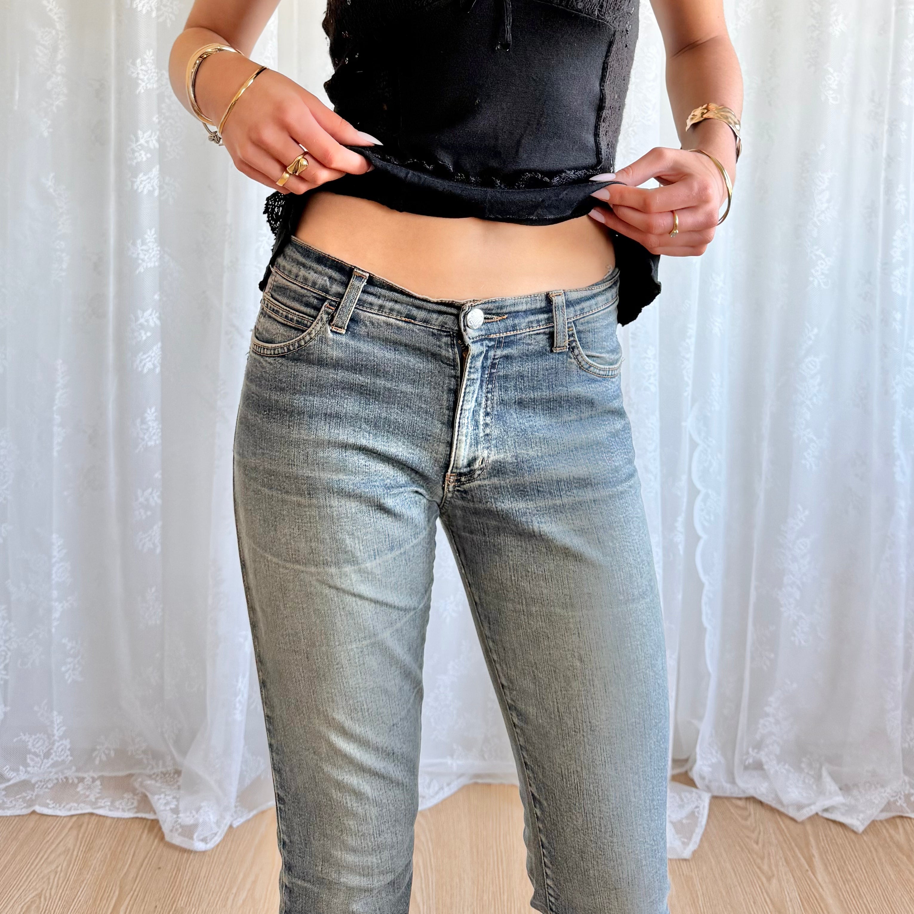 Mid Rise Flared Jeans - Size M