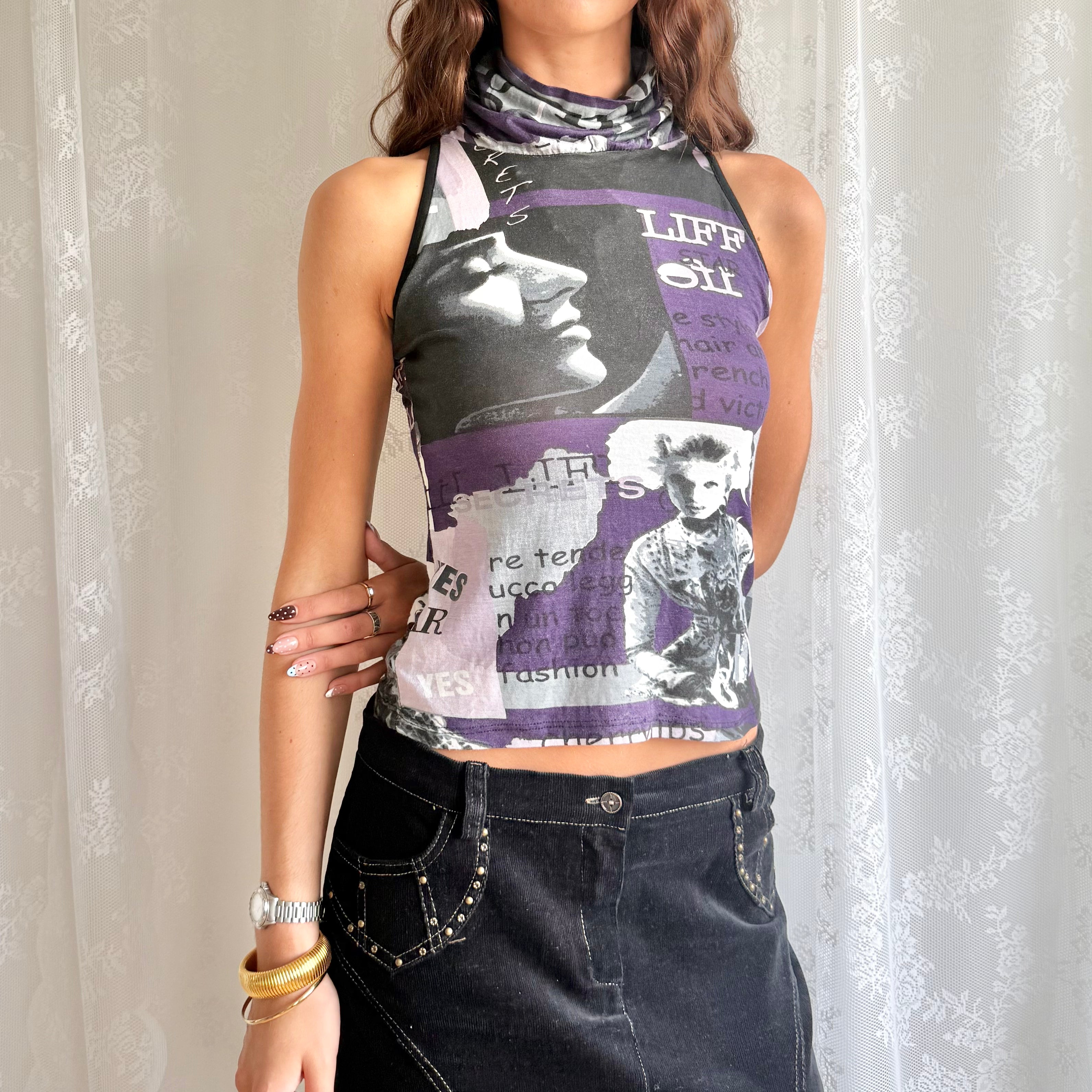 Graphic Crop Top - Size M